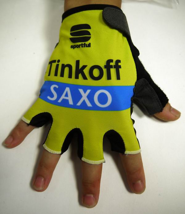 2015 Saxo Bank Tinkoff Guante de bicicletas amarillo
